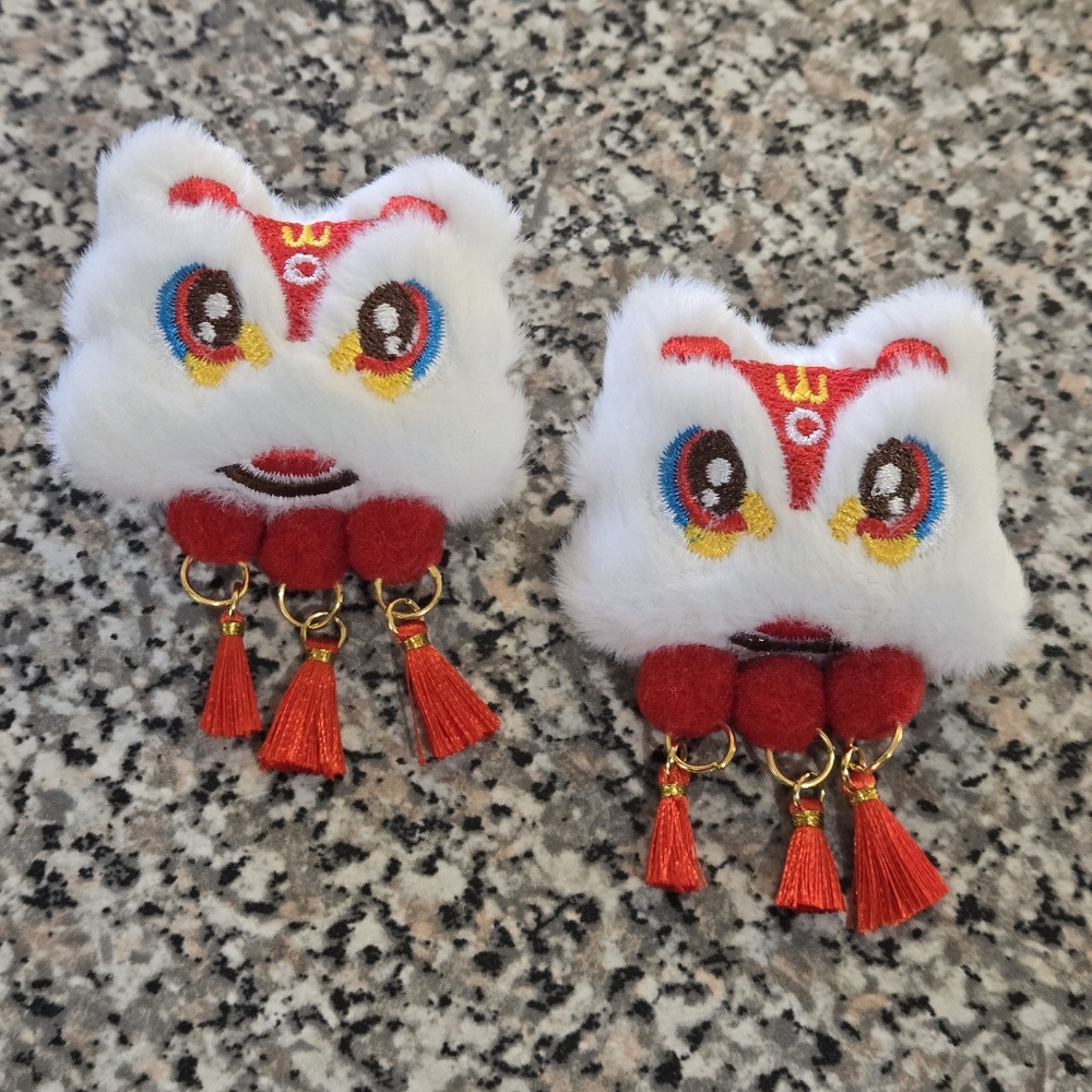 White and Red Furry Lion Hair Clips